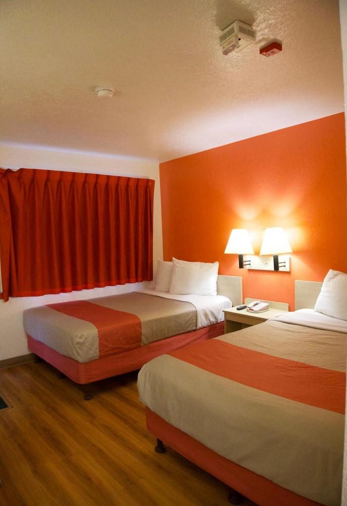 Motel 6-Flagstaff, Az - Butler Dış mekan fotoğraf